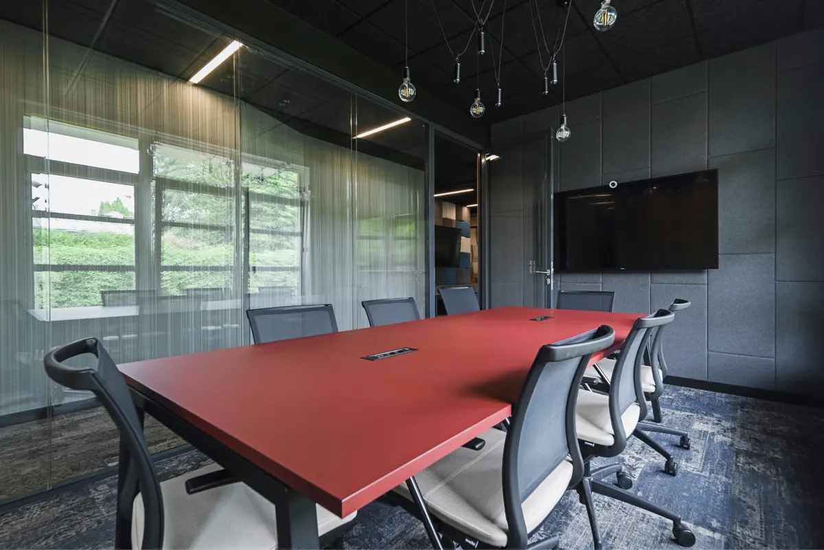 Dobrze zaaranżowane biuro